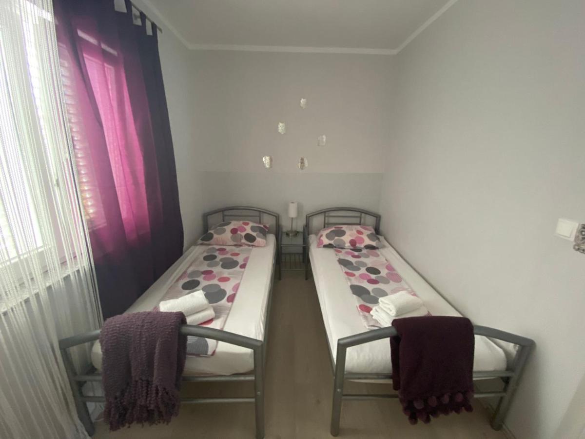 Apartments Jerine Tribalj 外观 照片