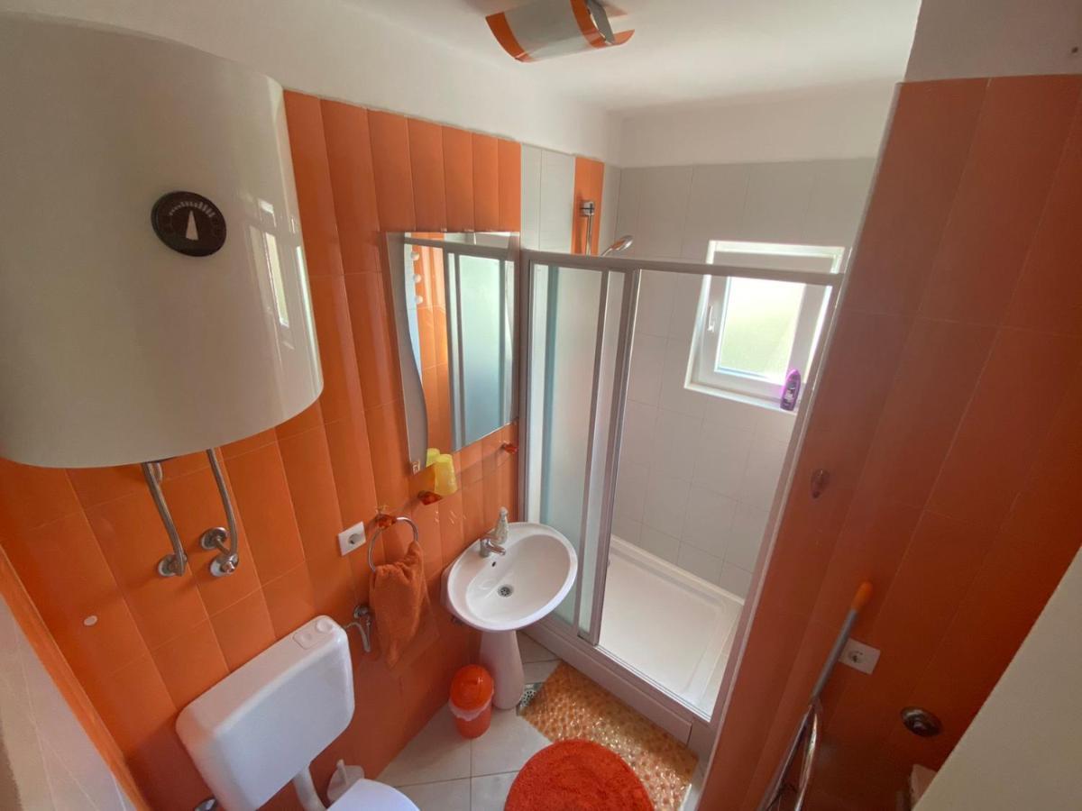 Apartments Jerine Tribalj 外观 照片