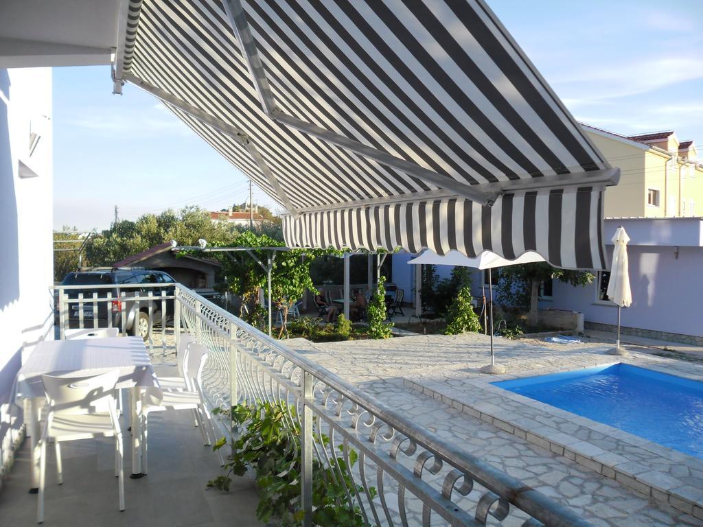 Apartments Jerine Tribalj 外观 照片