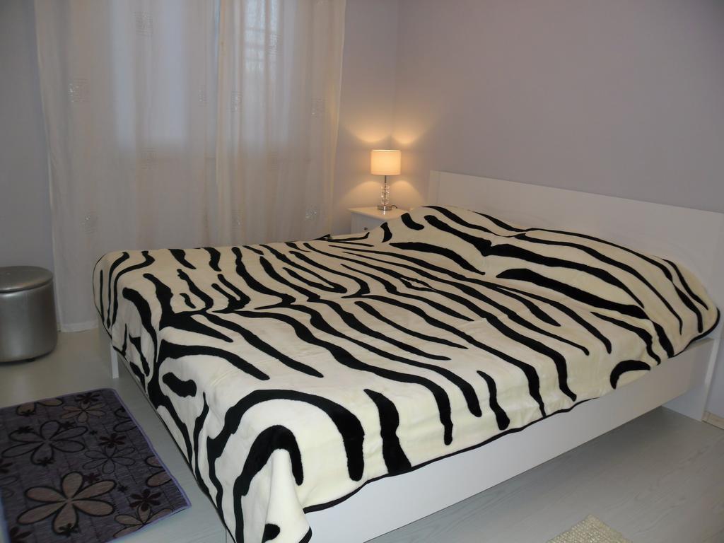 Apartments Jerine Tribalj 客房 照片